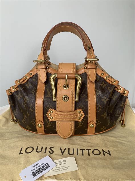 louis vuitton theda gm|LOUIS VUITTON Monogram Theda GM 1360294 .